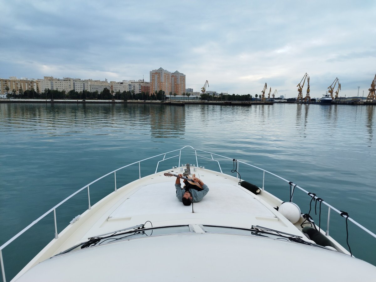 Barco a motor - Ferretti - 1996