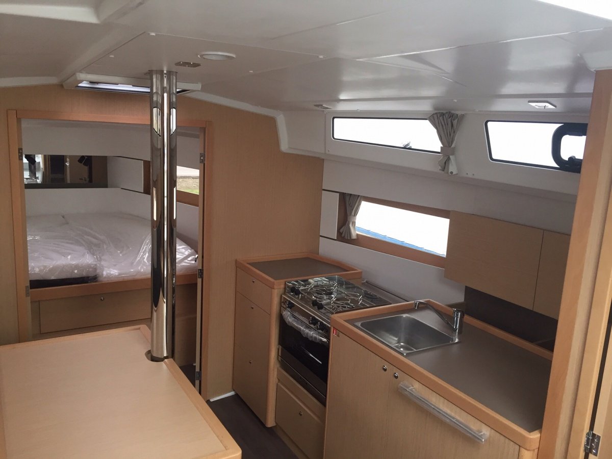 Bénéteau - 10 people