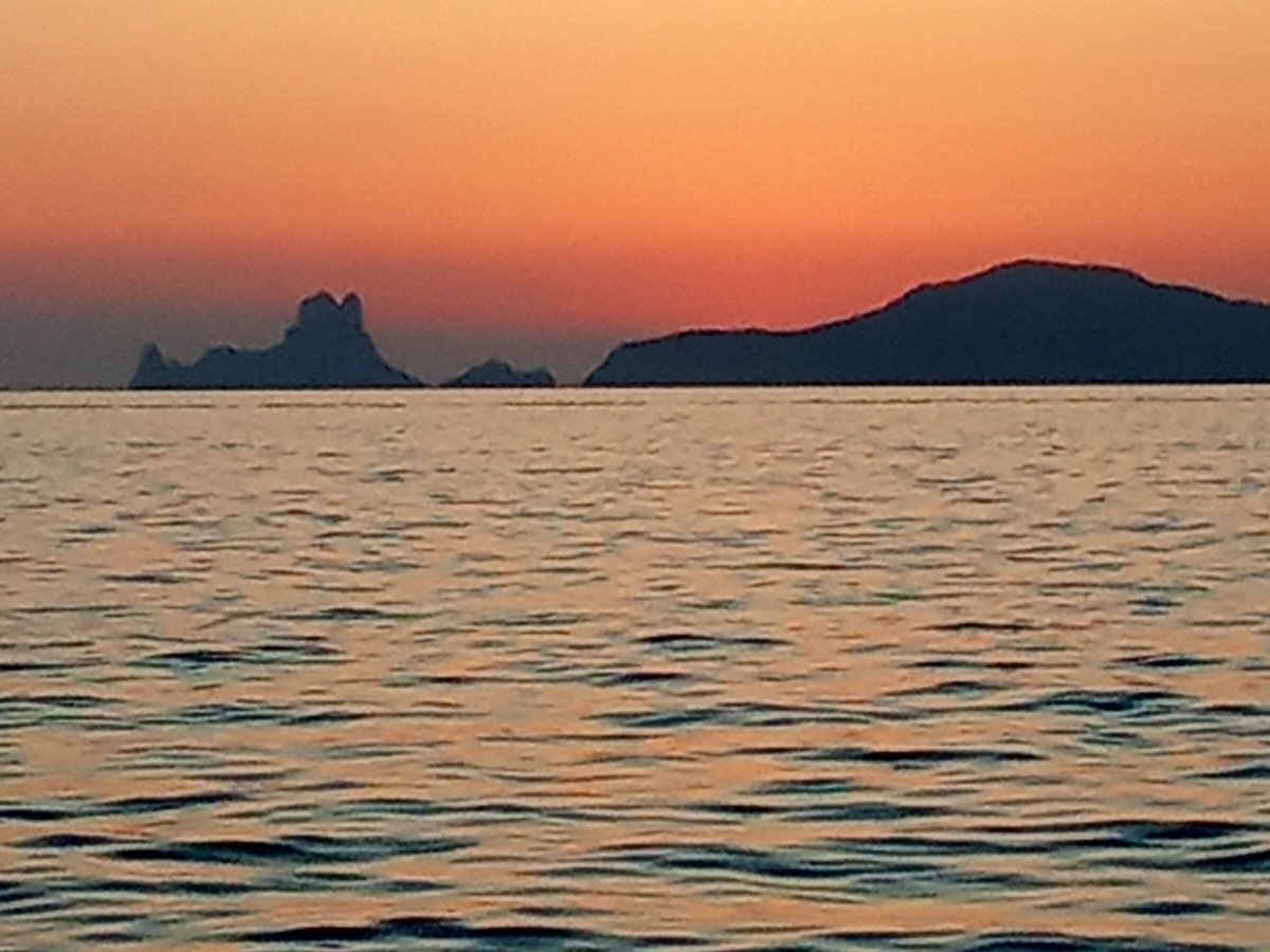 Entdecken Sie die kristallklaren Gewässer von Ibiza und Formentera