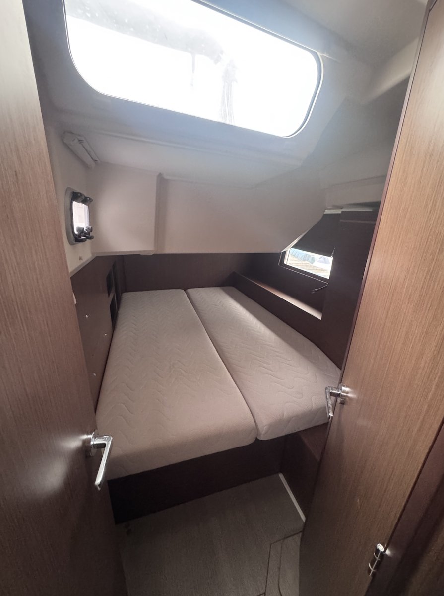 Bénéteau - 4 cabinas