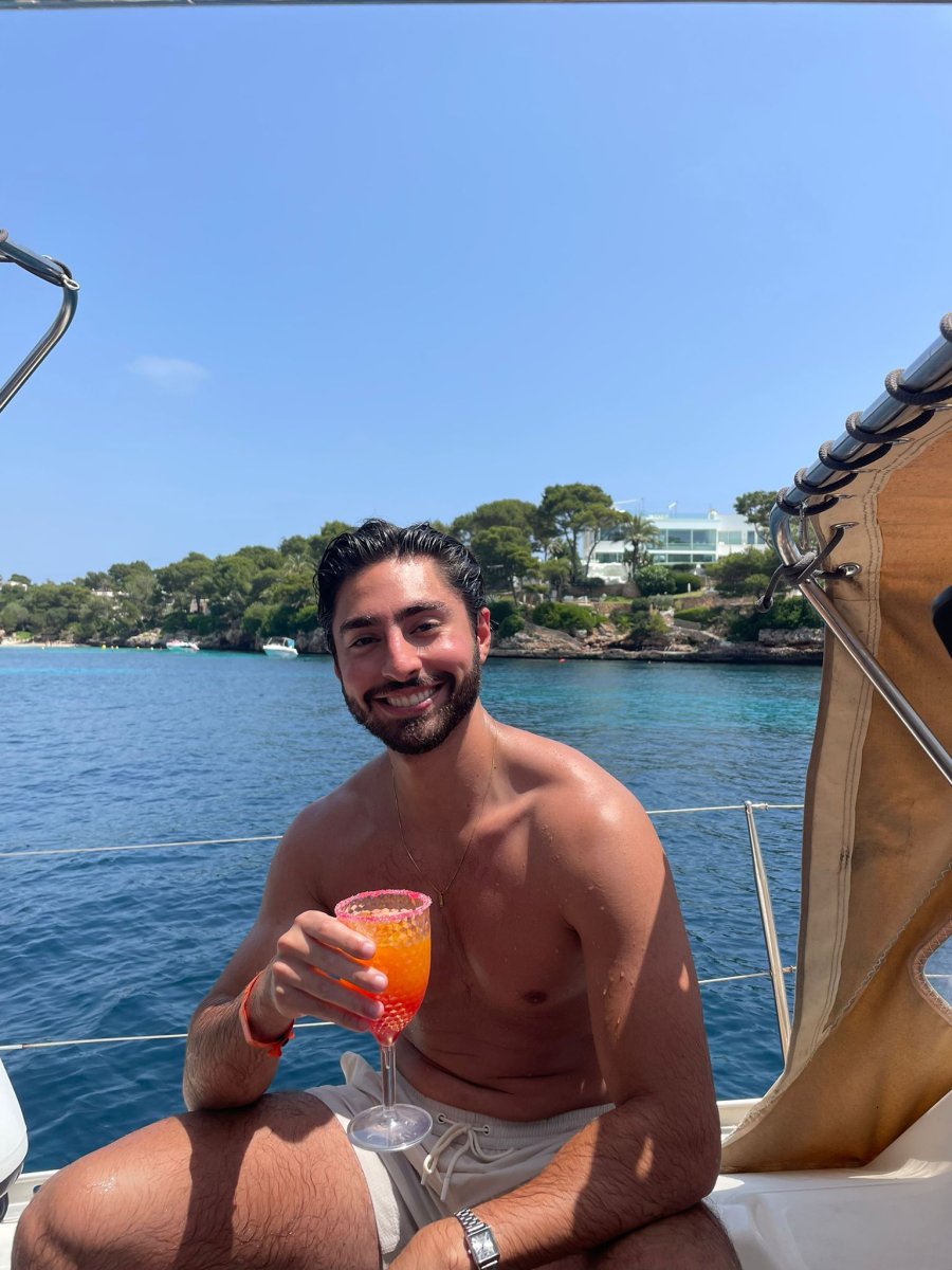 Sailing experience in Mallorca’s coastal coves