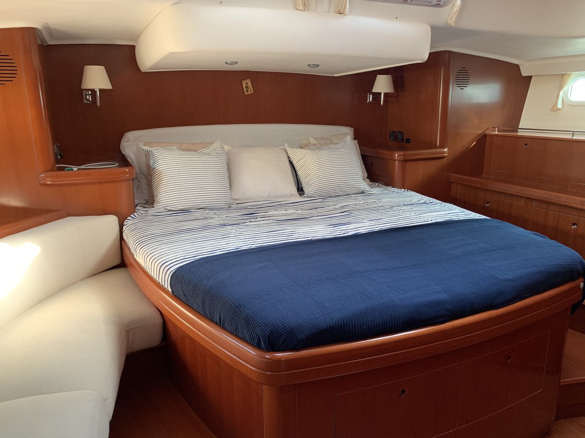 Bénéteau - 4 cabins