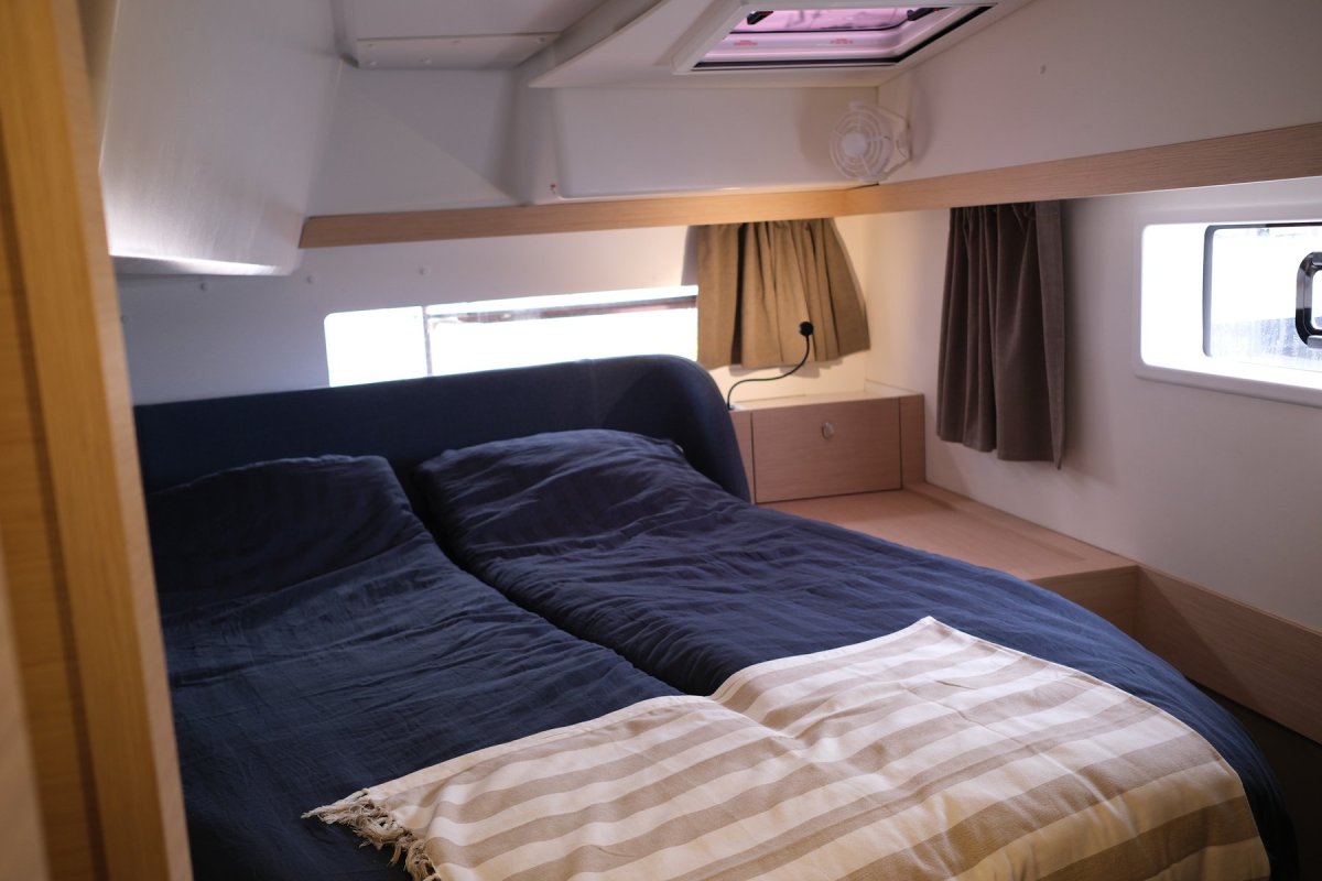 Catamaran - Fountaine - 8 people