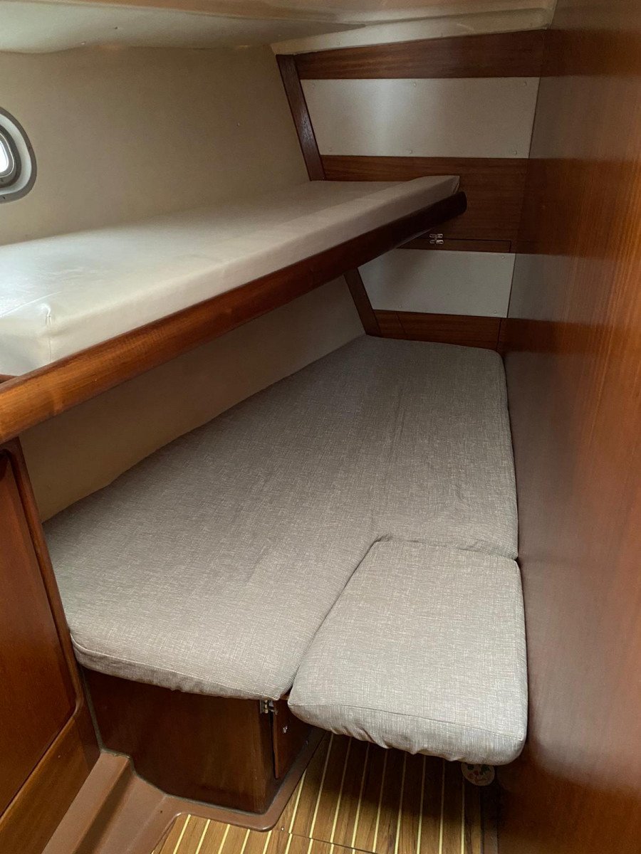 Bavaria Yachts - 4 cabine