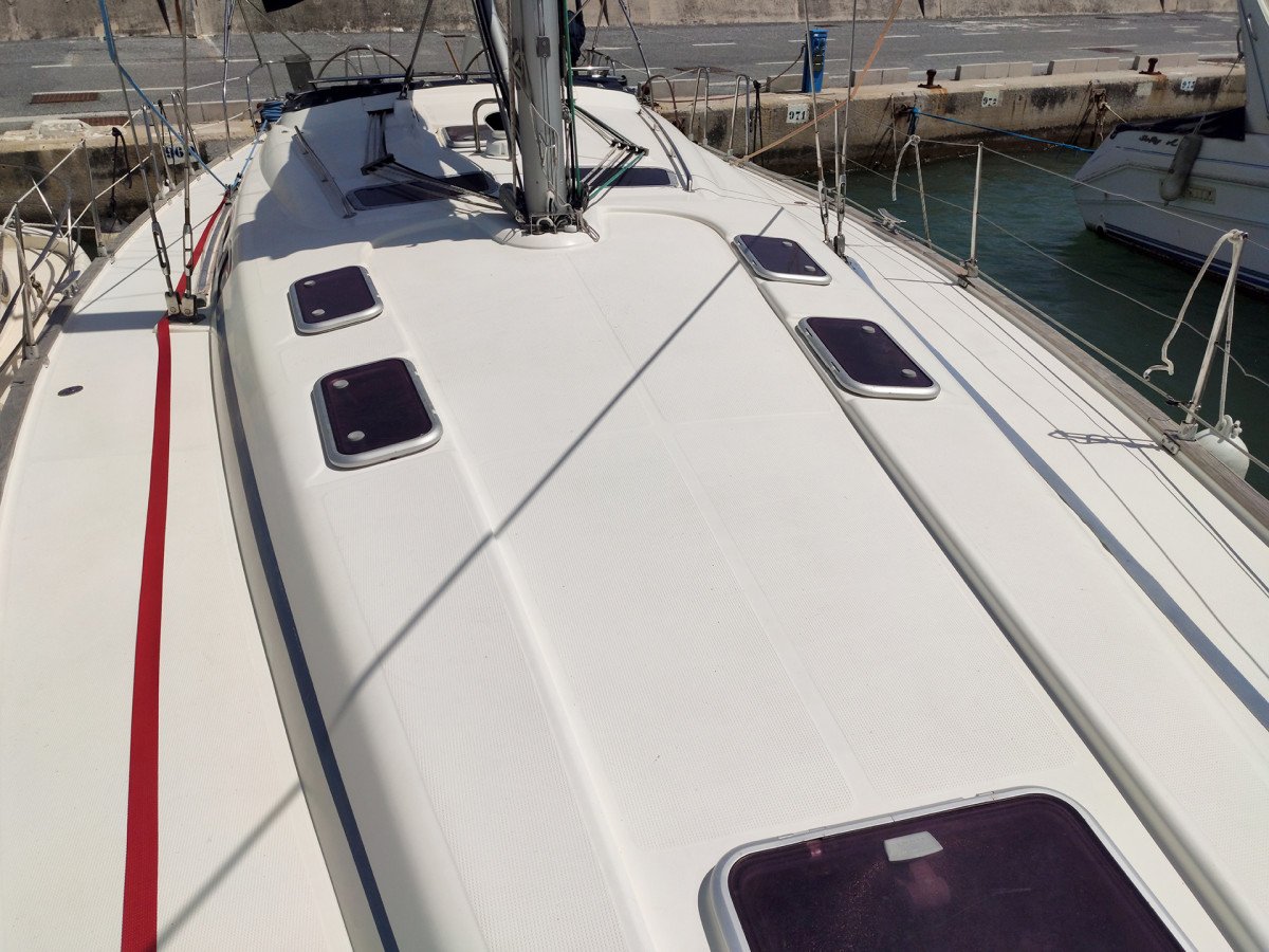Bavaria Yachts - 14 metri