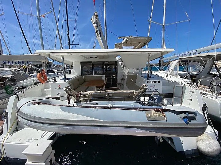 Fountaine - Lucia 40