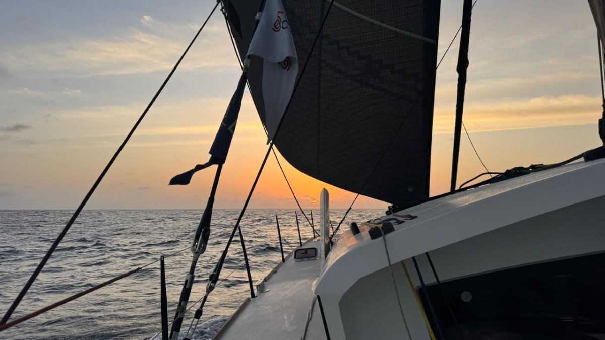 Cruce del Mediterráneo en 4 etapas: viaje en barco desde Gibraltar a Lavrio