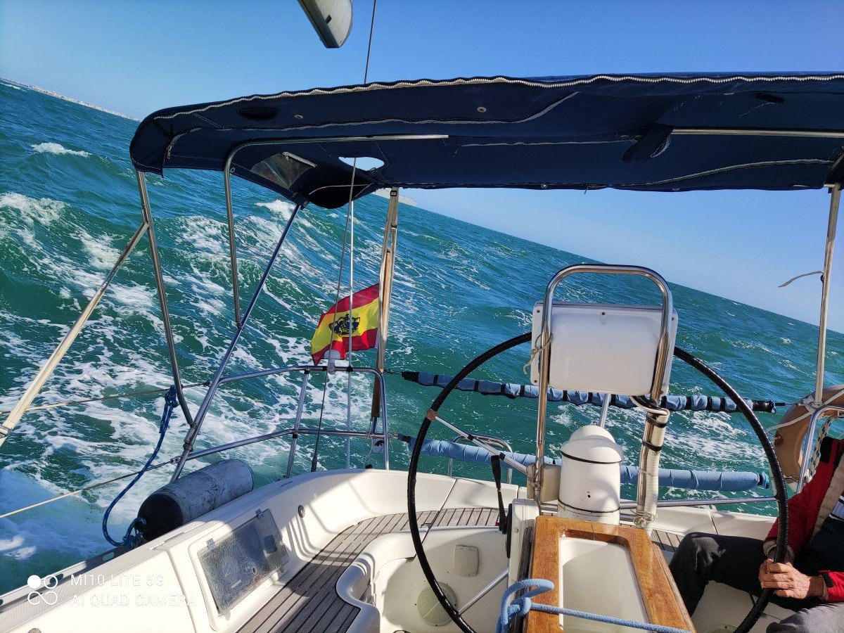 Explore the beauty of the Cadiz coast