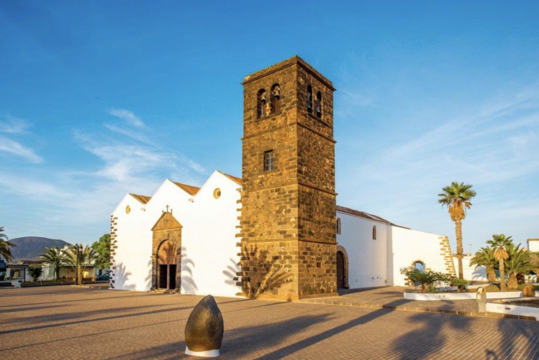 Esplora le acque cristalline di Fuerteventura da Gran Canaria