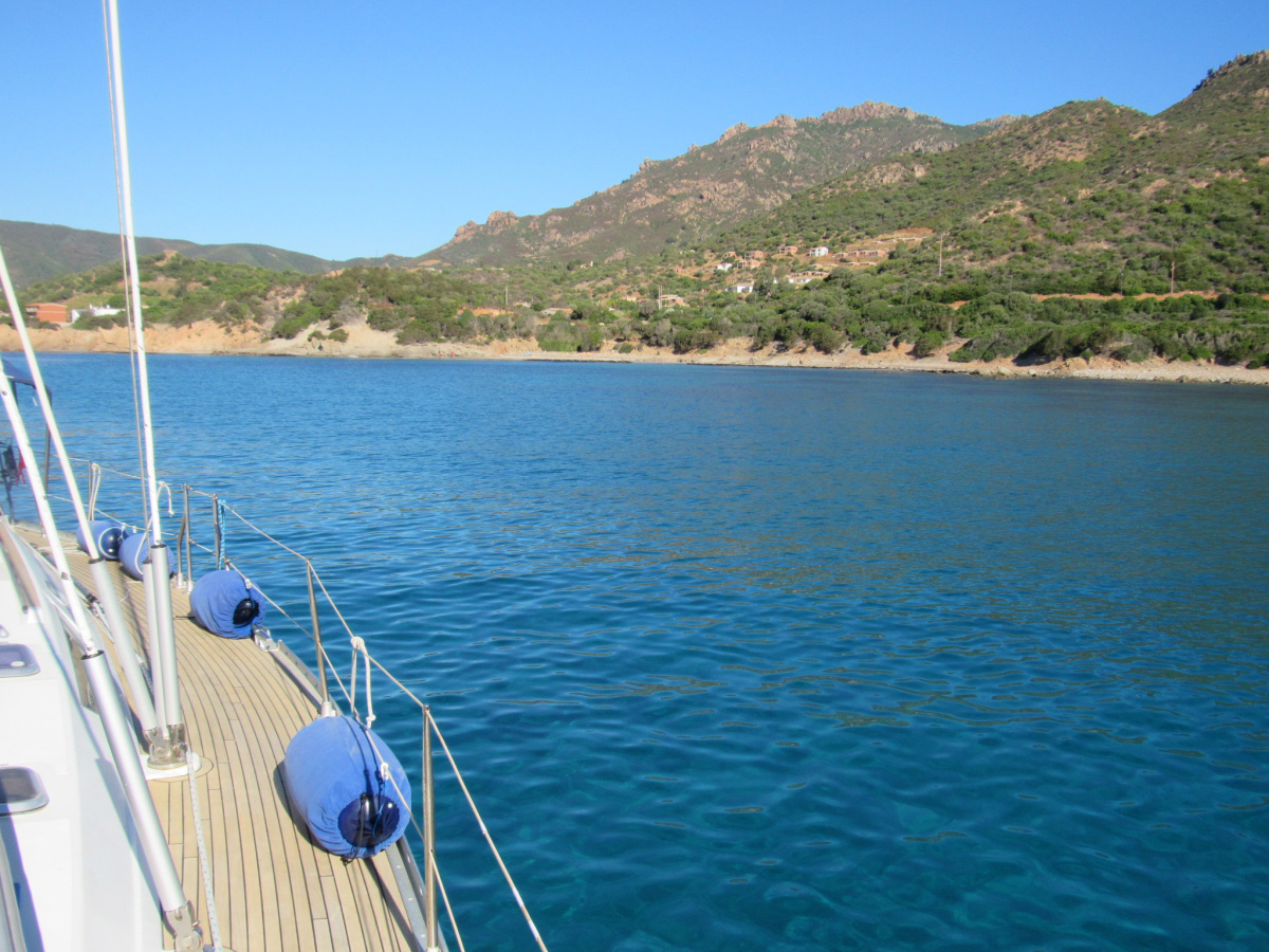 Entdecke die Insel Asinara bei einer Segelabenteuer