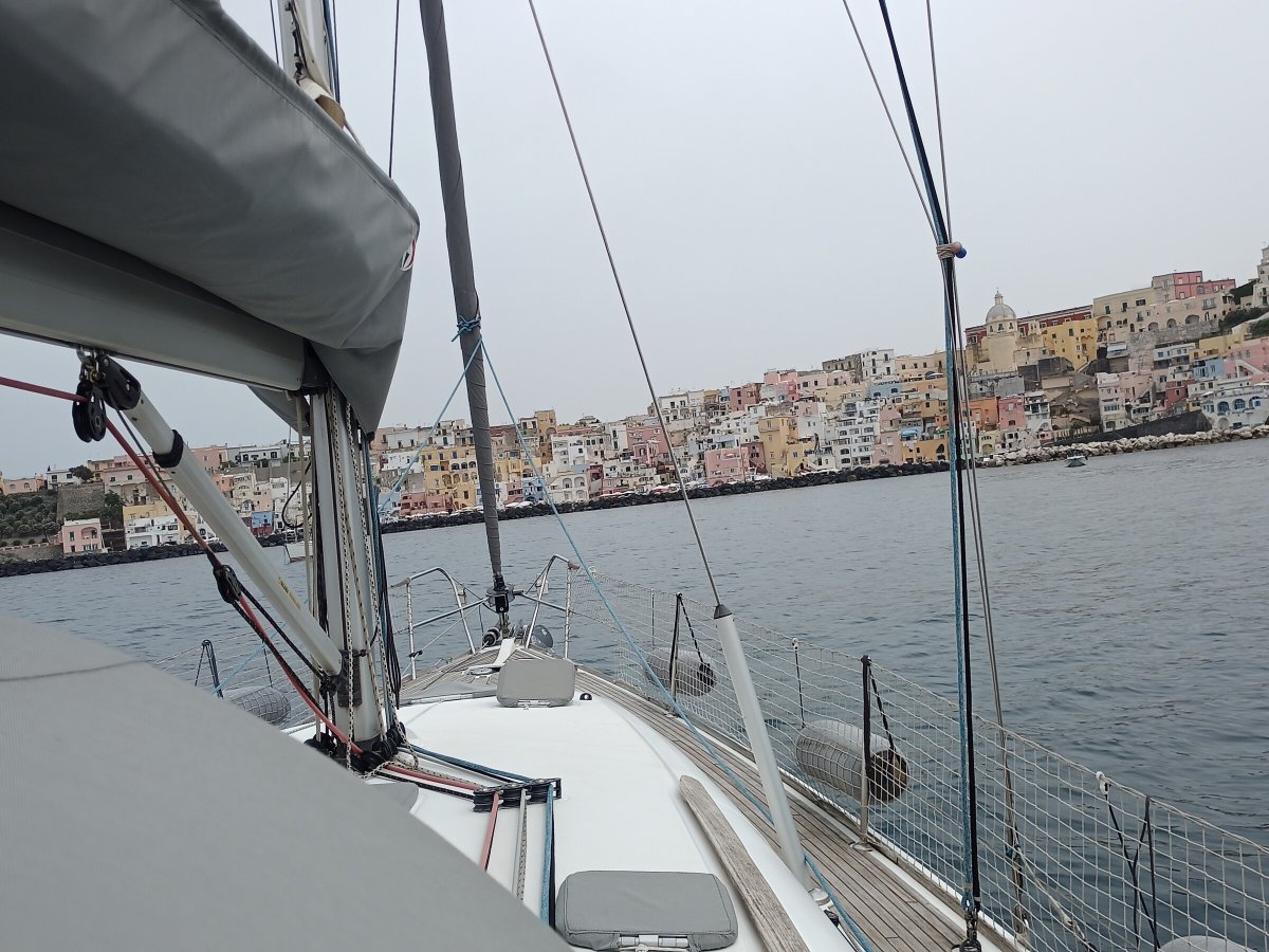 Lernen Sie Navigation in den Gewässern von Sorrento