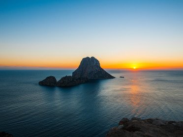 navega-catamaran-almeria-a-ibiza