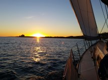 Explora la Bahía de Palma en Velero con deliciosas tapas y bebidas