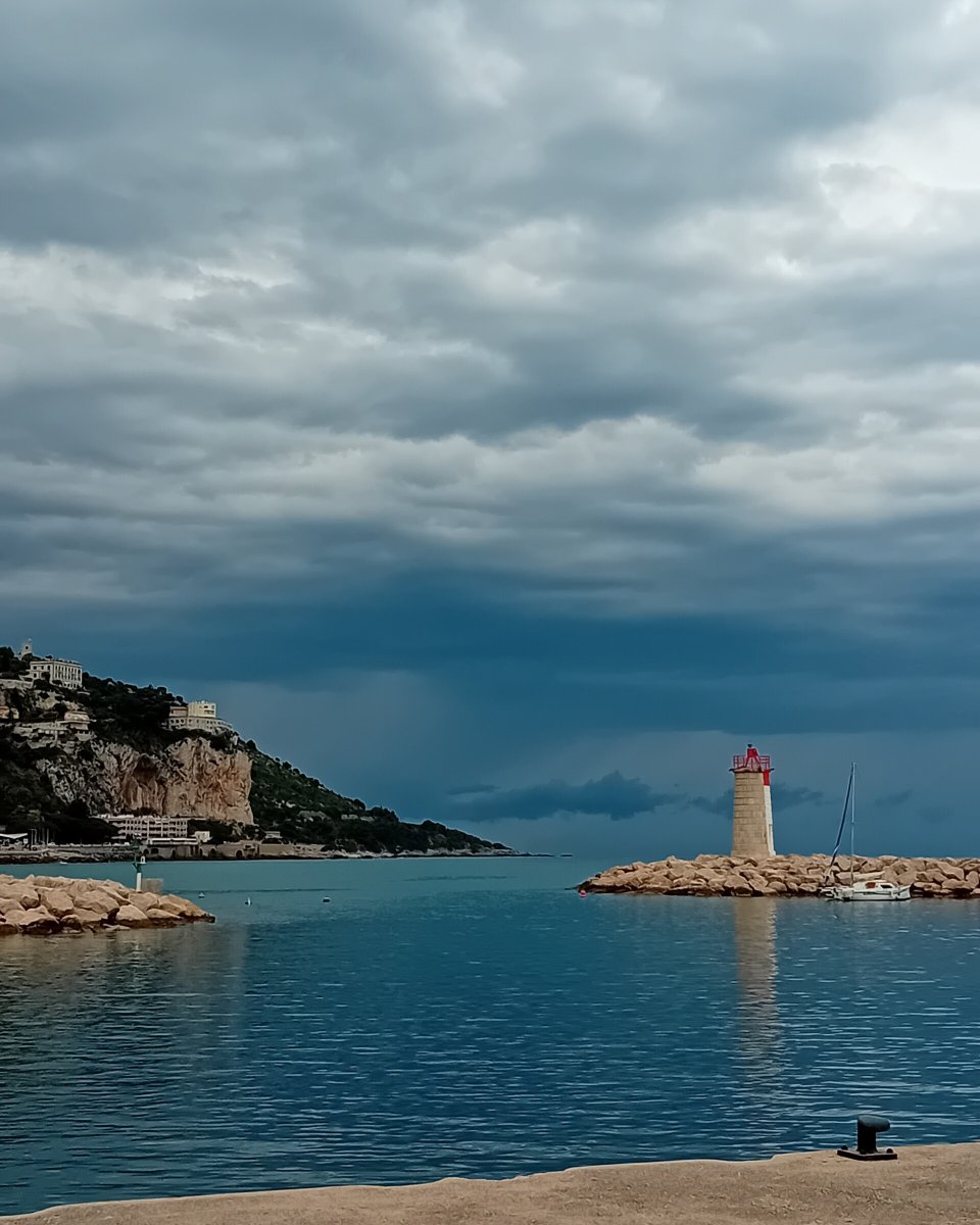 Discover the beauty of sailing in the French Riviera