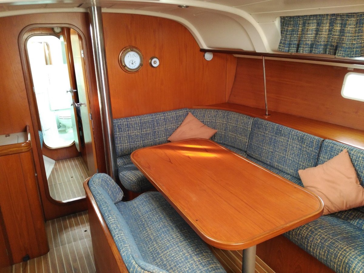 Aprende a navegar en el mar Mediterráneo