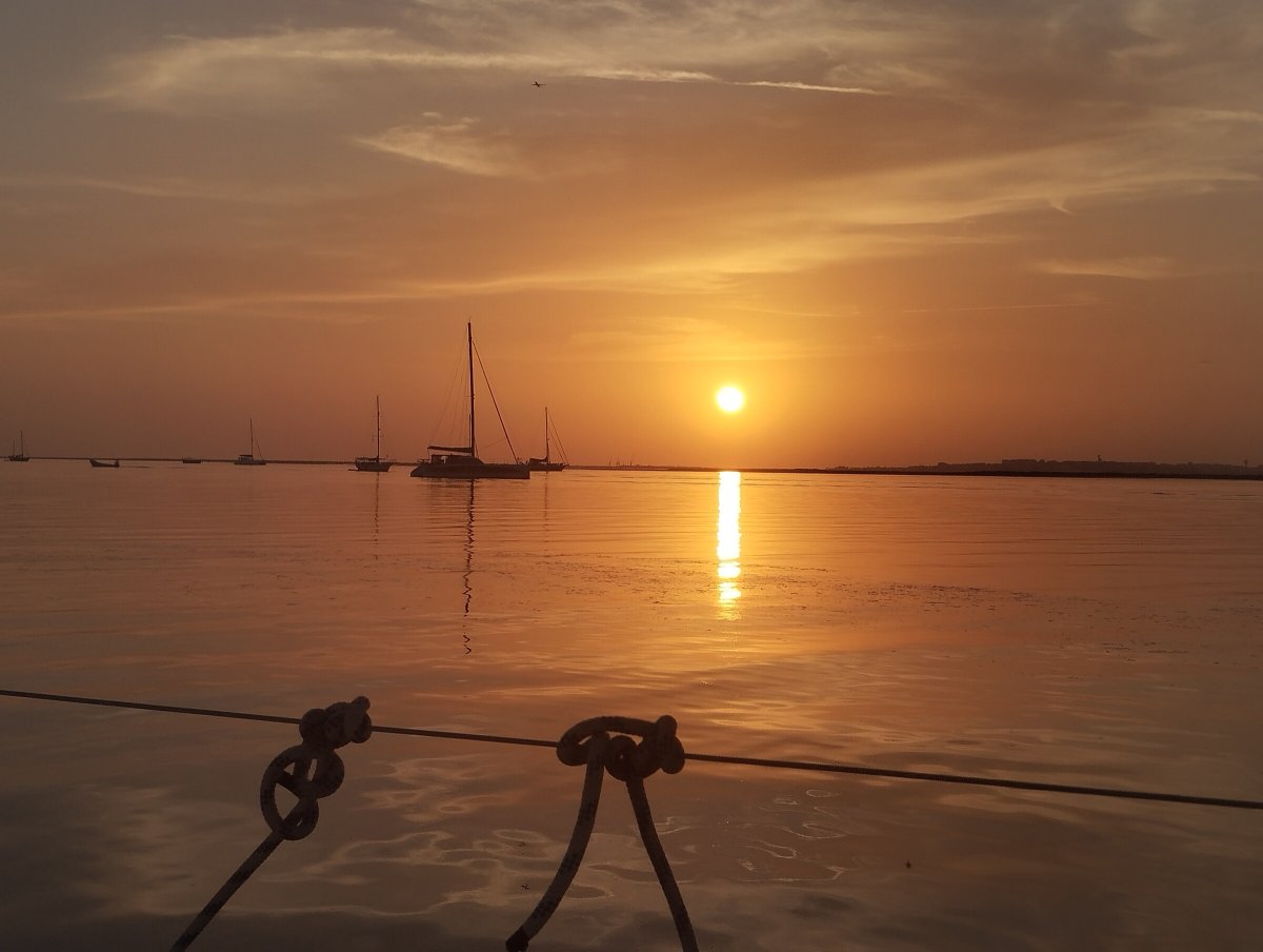 Sailing along the coasts of Huelva in a sailboat