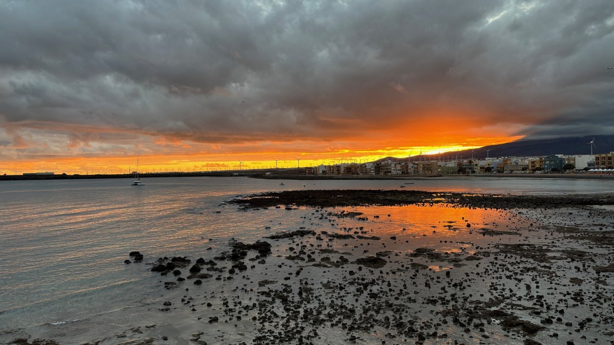 Genieße die natürliche Schönheit der Kanarischen Inseln auf einer Bootstour