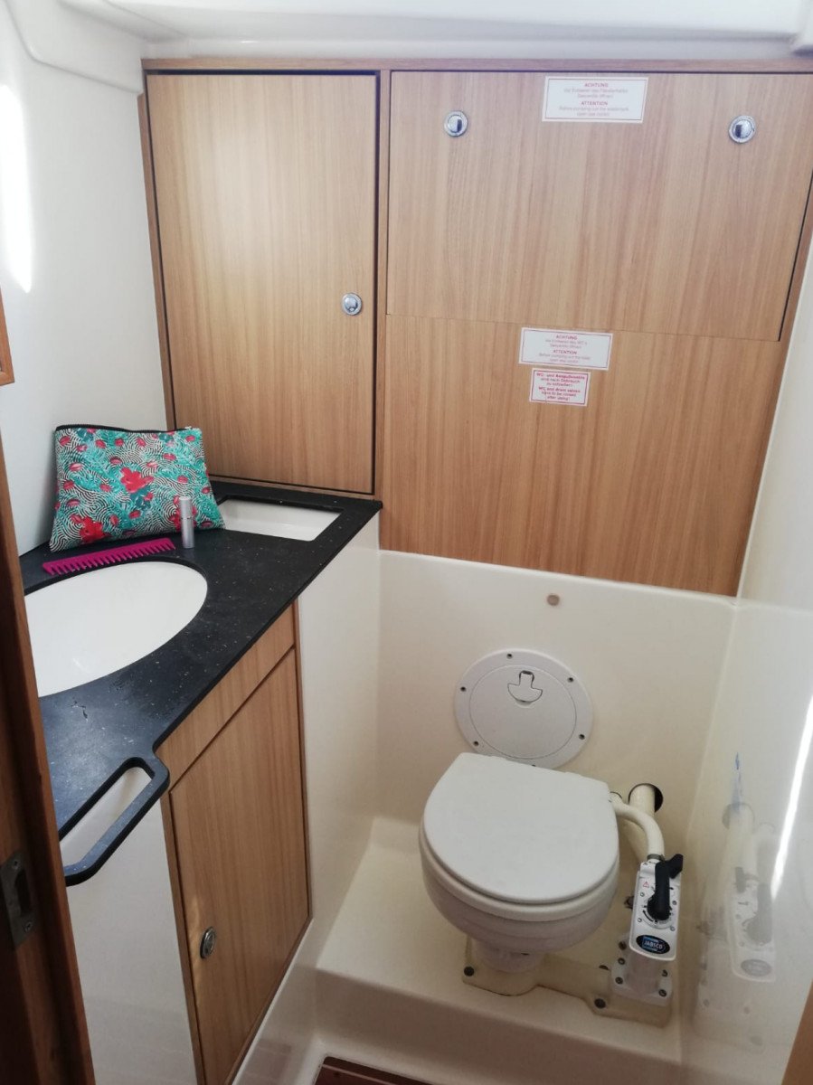 Sailboat - Bavaria Yachts - 2015