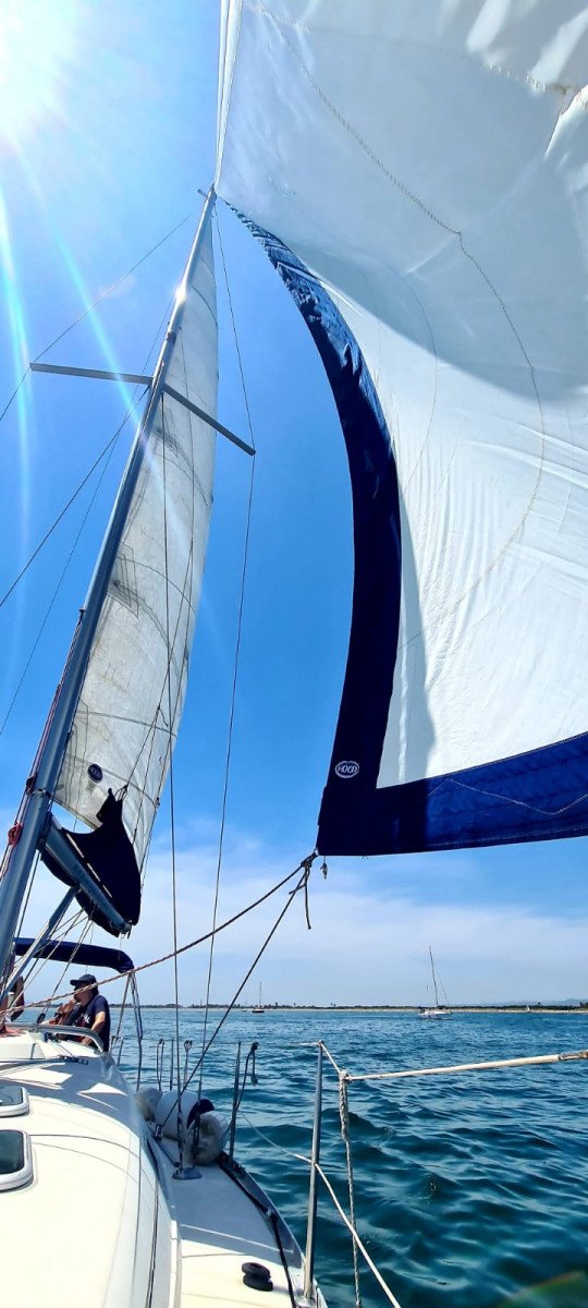 Segelboot in Valencia Mar