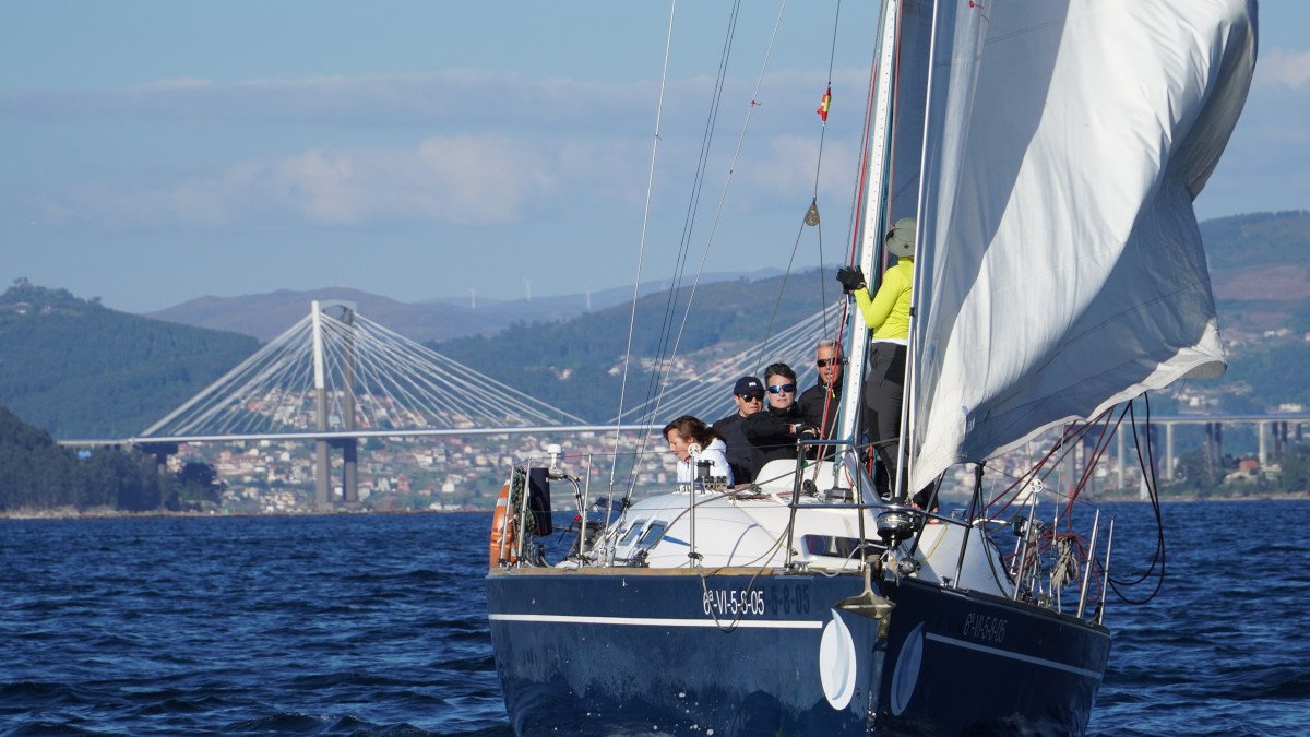 Regatta-Segelerlebnis in Vigo