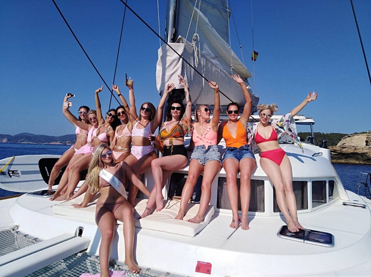 alquiler-catamaran-ibiza