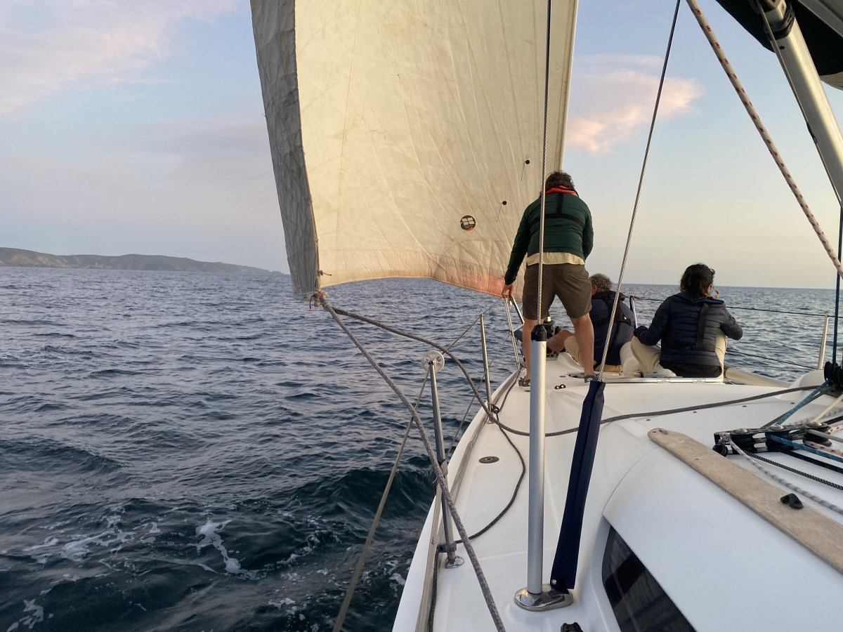 Explore the Galician coasts on a sailing trip