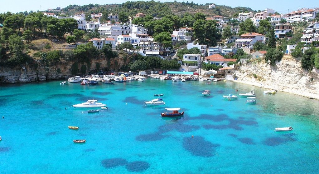 Sailing vacation in the Sporades islands
