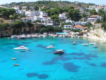 Vacanza in barca a vela nelle Isole Sporadi