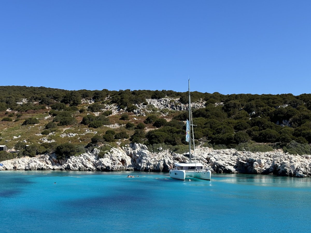 Segeln im griechischen Sonnenschein