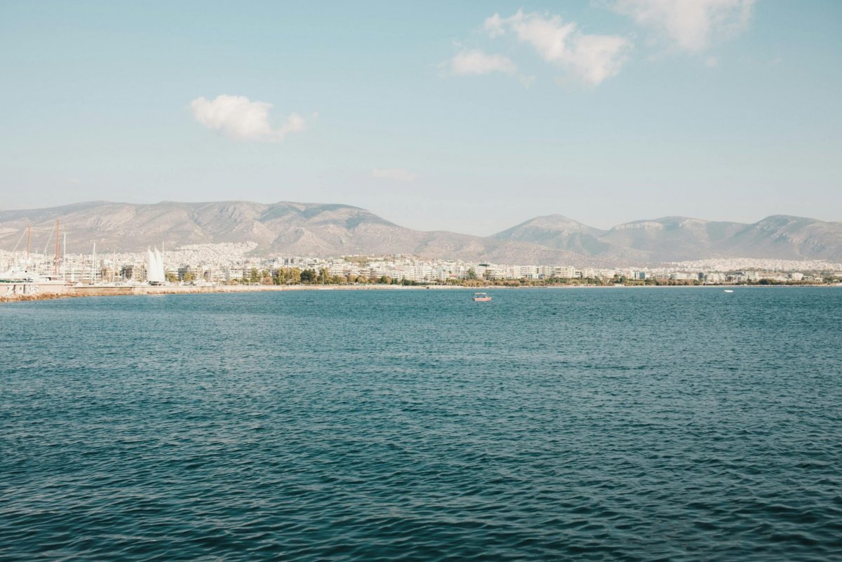 Mittelmeer Kreuzfahrt in einer Flottille / Etappe Korfu-Athen