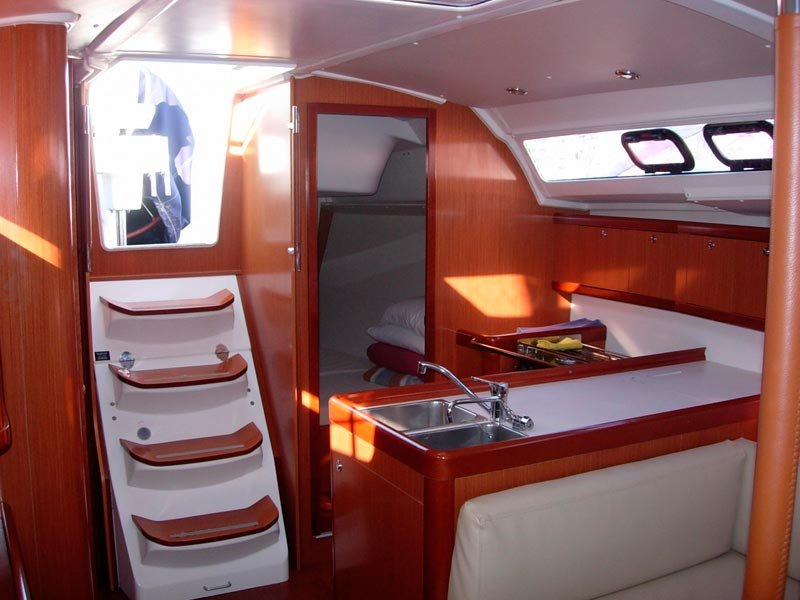 Velero - Bénéteau - 2012