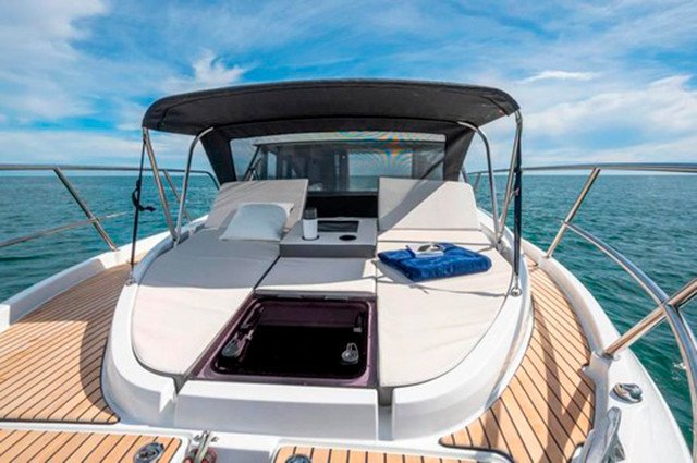 beneteau-flyer-9-sundeck-mamajuana-2b0f8f51-f.jpg