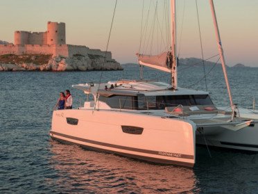 Fountaine - Astrea 42