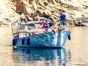 Day trip through Alcudia bay, Mallorca