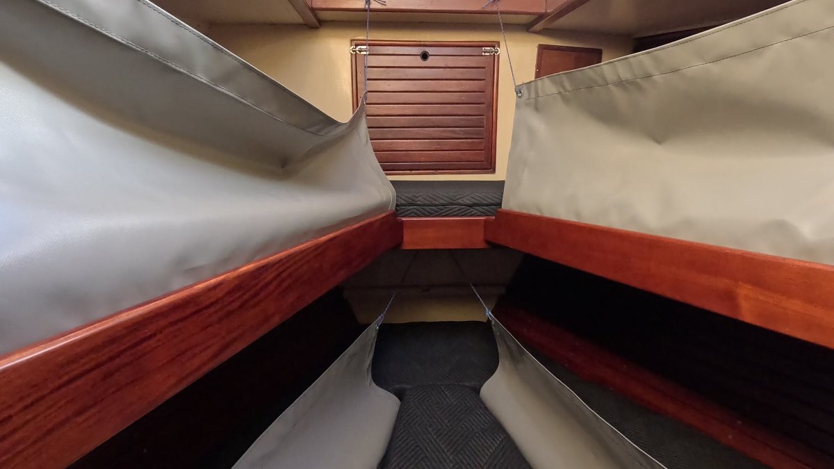 Velero - Astilleros Construcciones One Off - 1984