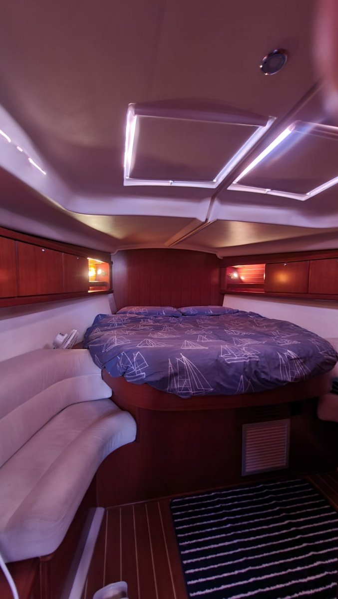 Learn to sail in the crystal-clear waters of Sardinia