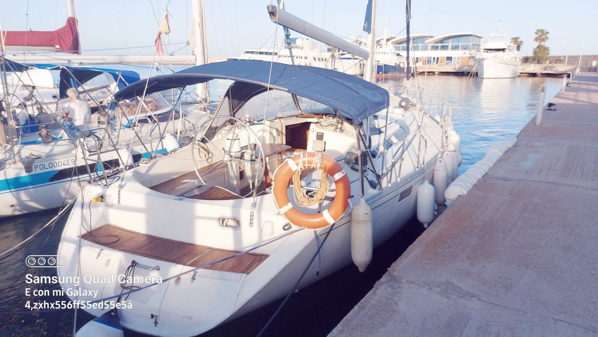 Bénéteau - 4 cabinas