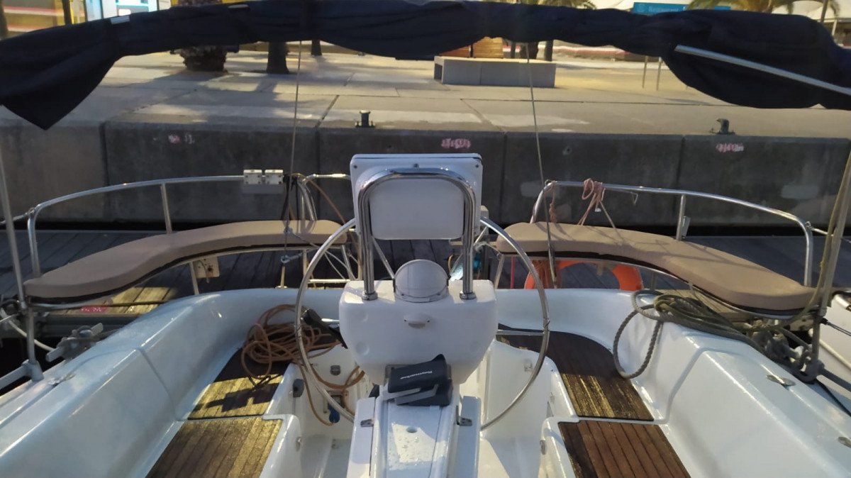 Day 1: Arrival in Barcelona and boarding