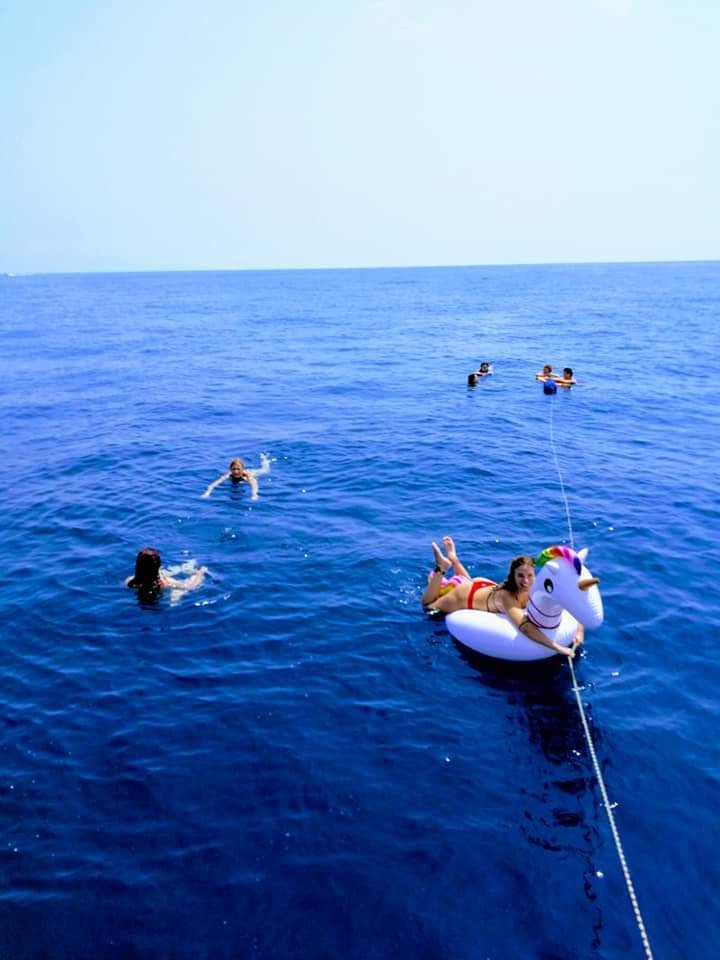 Bénéteau - 8 people