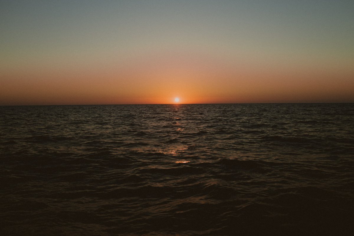 Godere della bellezza naturale di Minorca dal mare