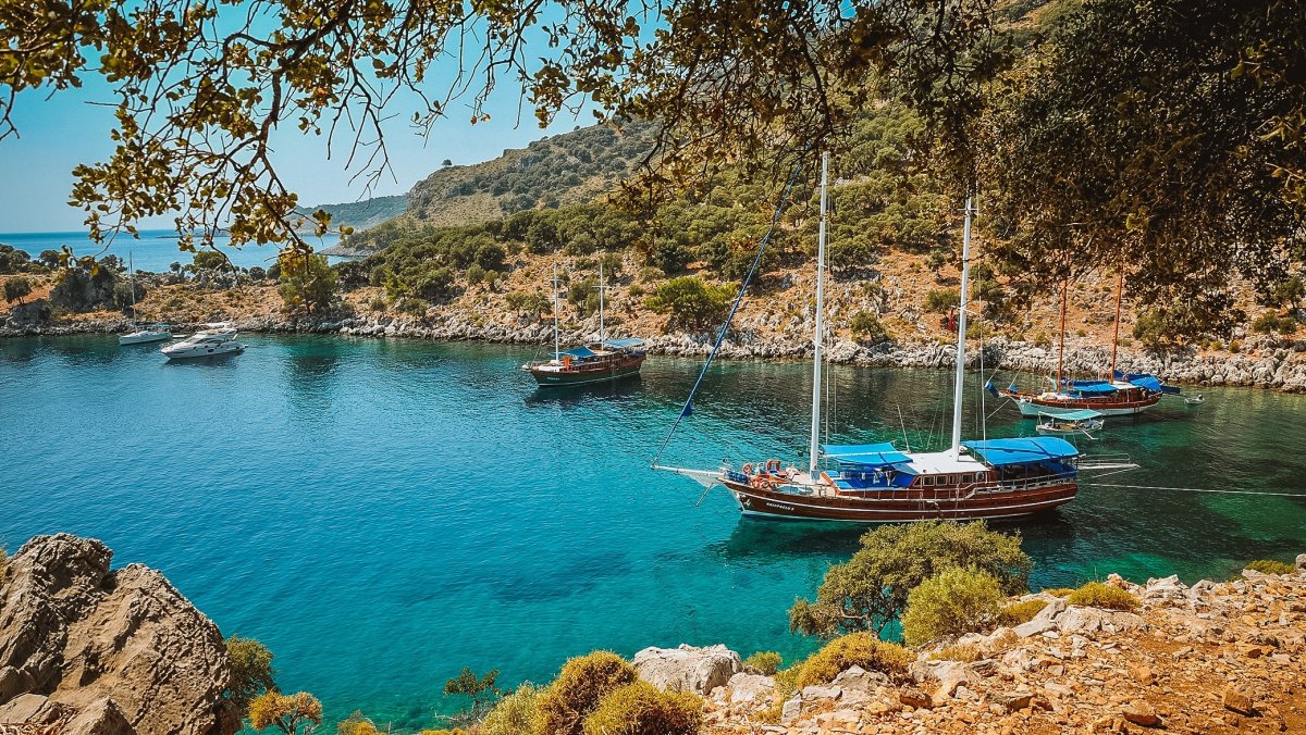 Einewöchiges Segeltörn auf einem exklusiven Gulet um Göcek herum