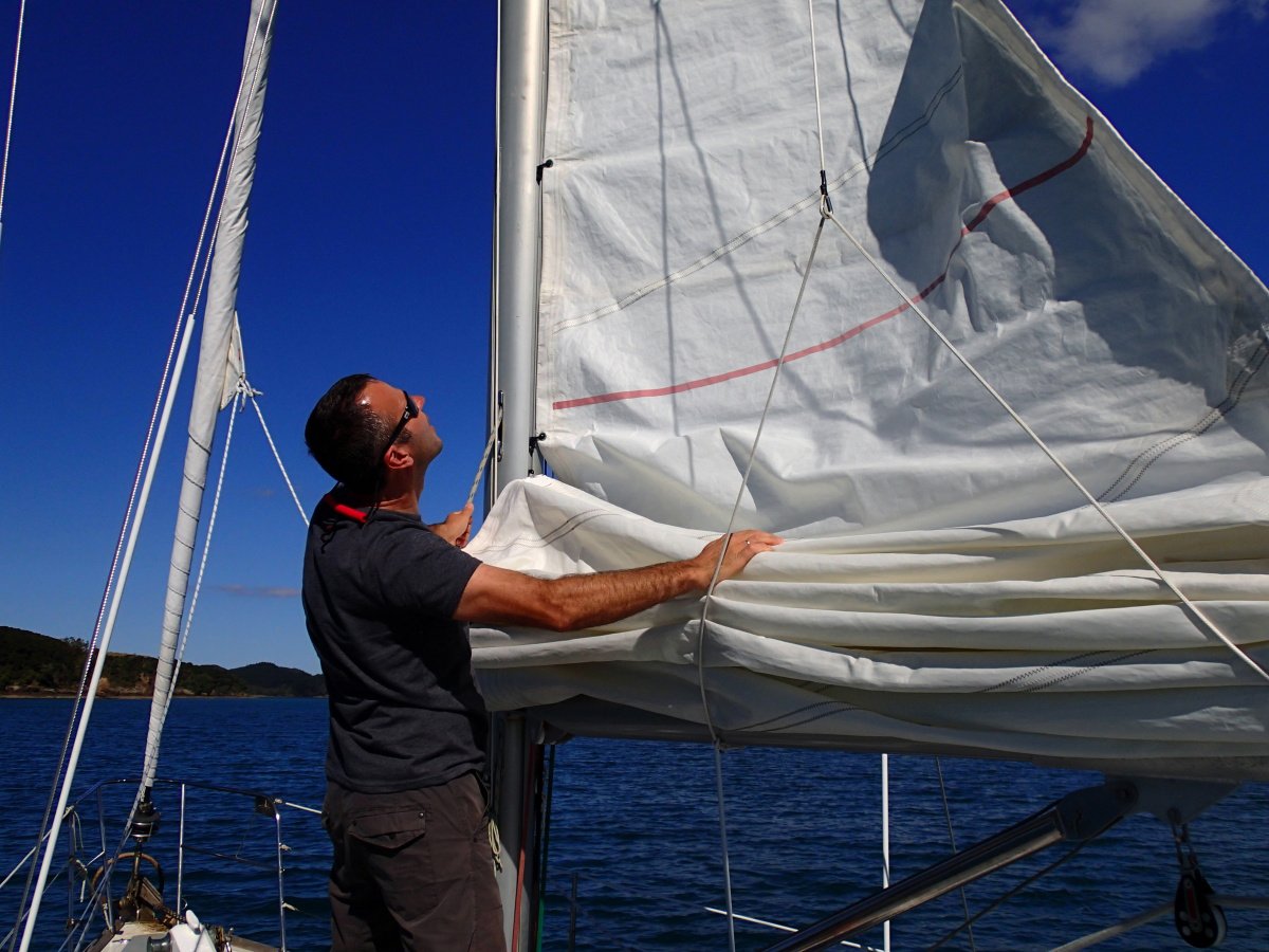 Inizia il tuo viaggio di apprendimento della vela nelle Isole della Baia, Nuova Zelanda