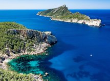 Esperienza di barca a vela per la giornata nelle calette di Maiorca