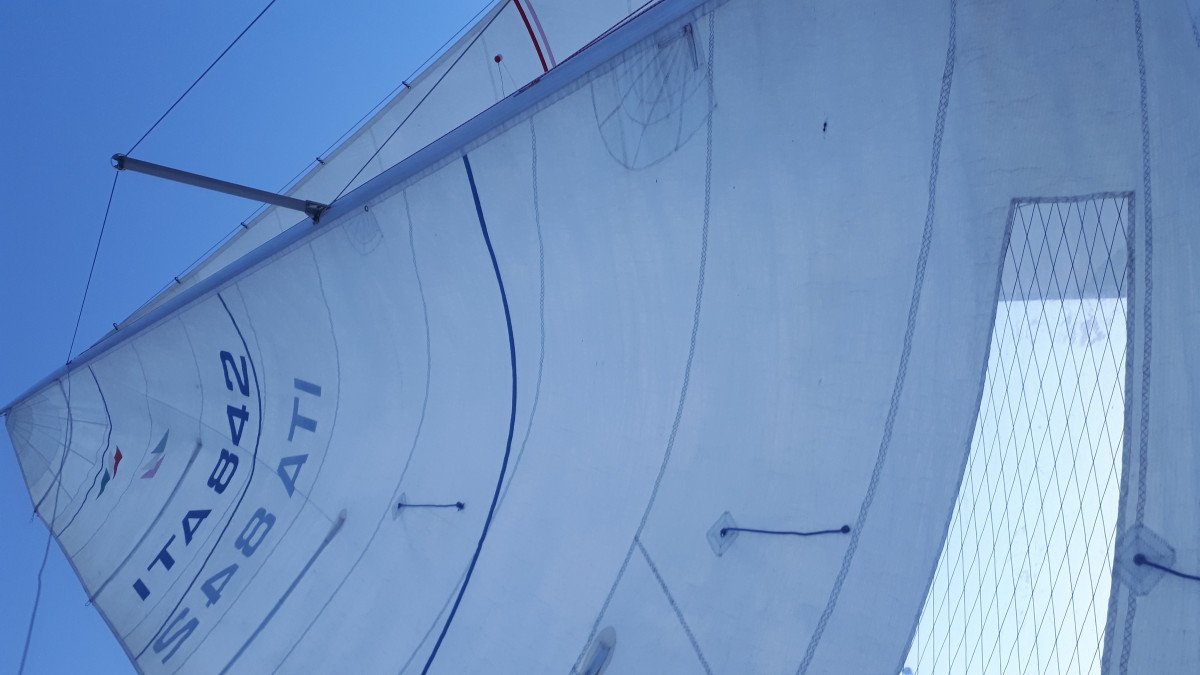 Sailboat - Bénéteau - 1 cabins