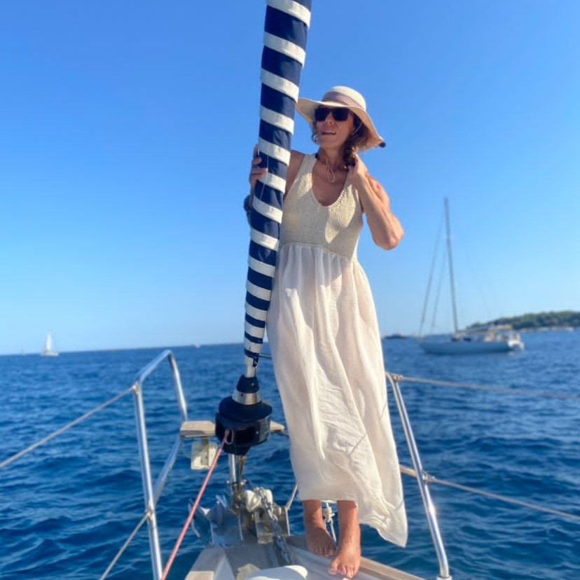 The azure of the French Riviera and its enchanting sailing islands