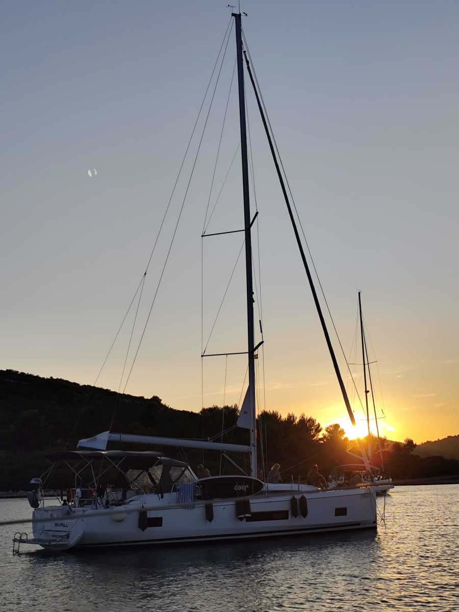 Vacación en barco velero todo incluido en Sicilia en las Islas Eolias