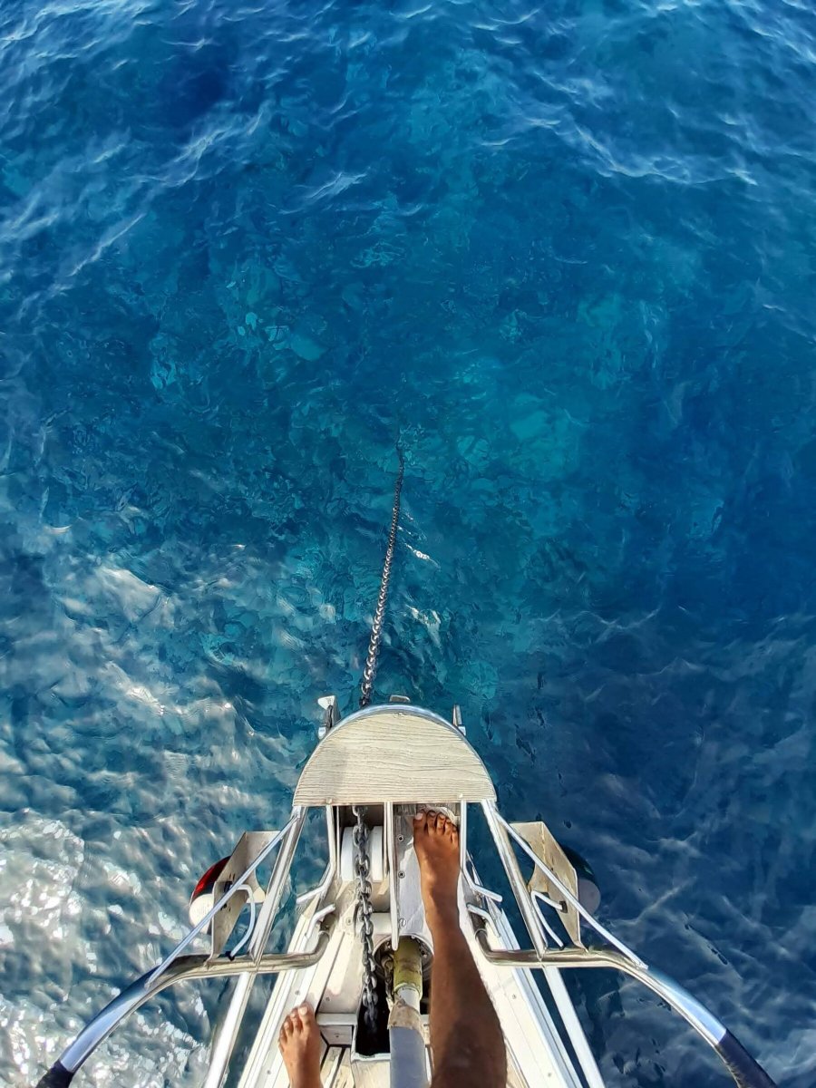 Navegando por las Eolias en Velero