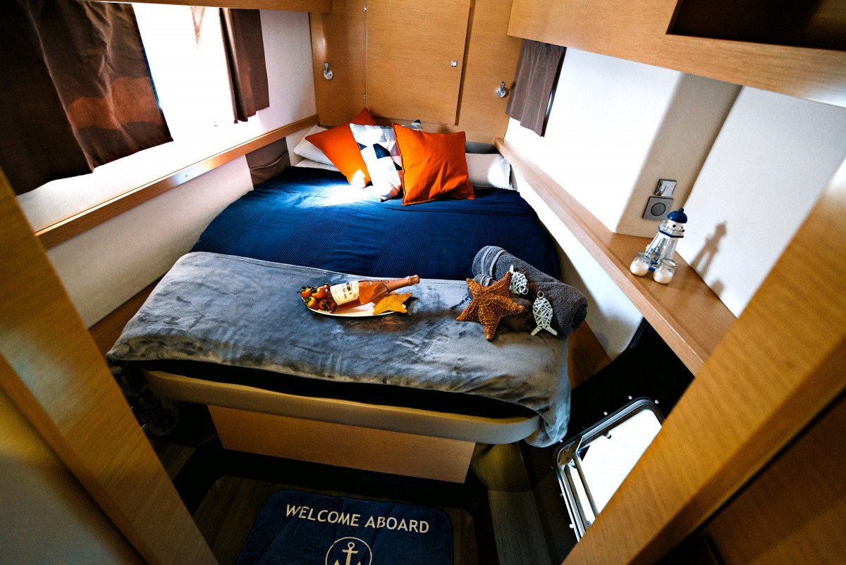 Catamarán - Fountaine - 2015