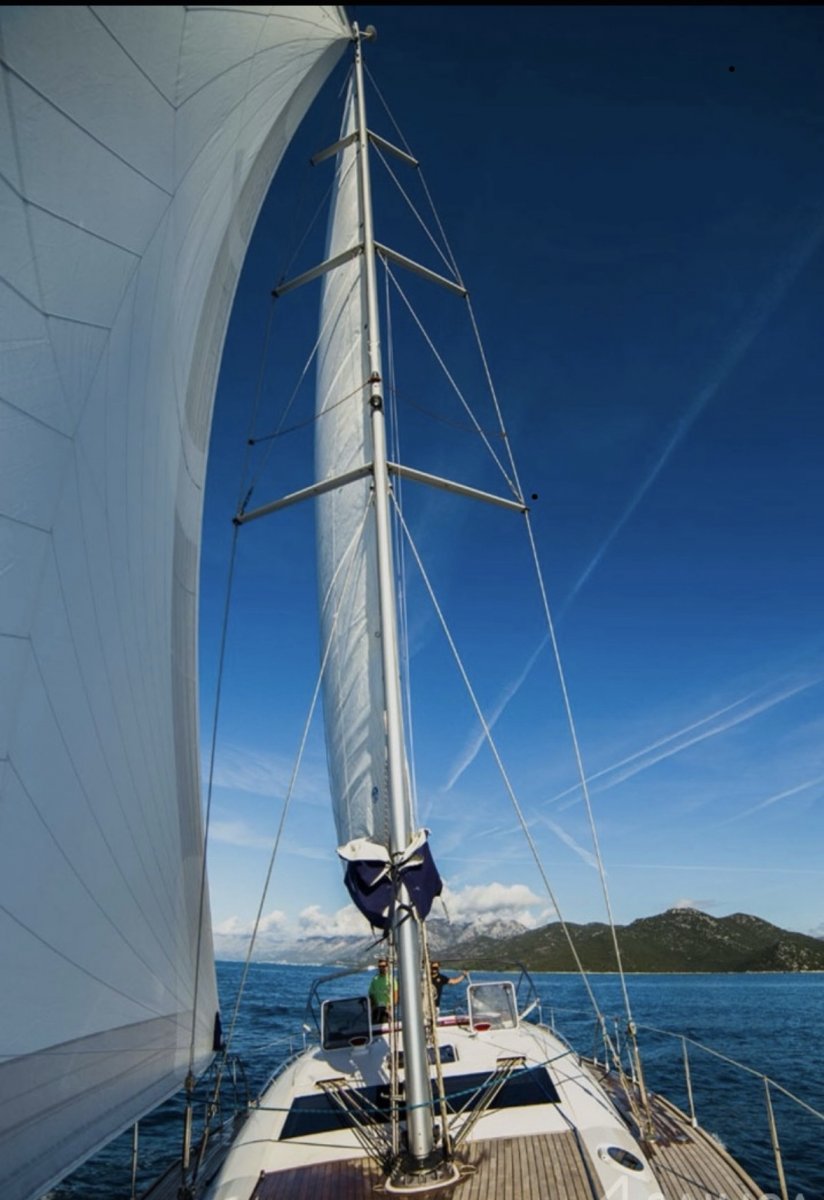 Elan Marine - 4 cabins