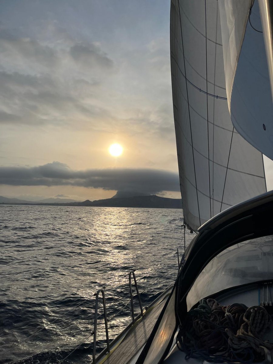 Excursión en barco por el Mediterráneo con vistas a Columbretes